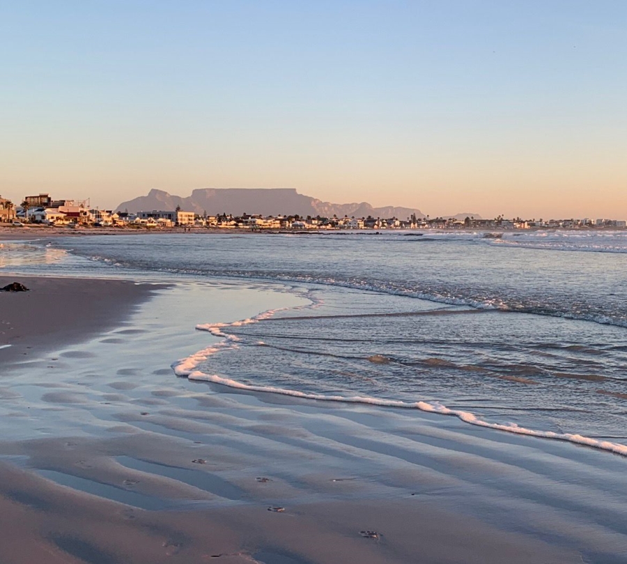 1 Bedroom Property for Sale in Table View Western Cape